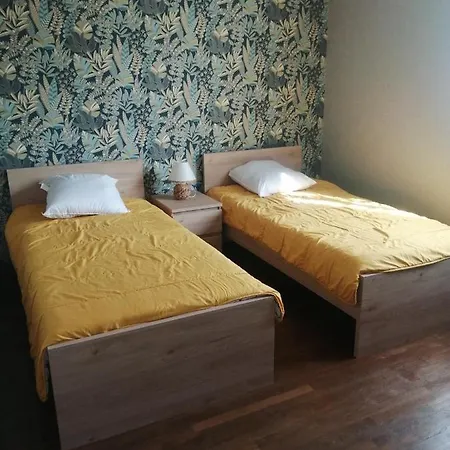 De La Vairie Larchamp