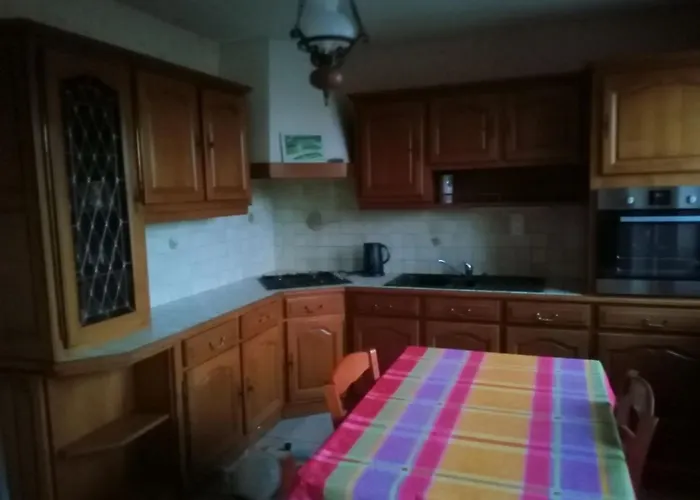 De La Vairie * Larchamp